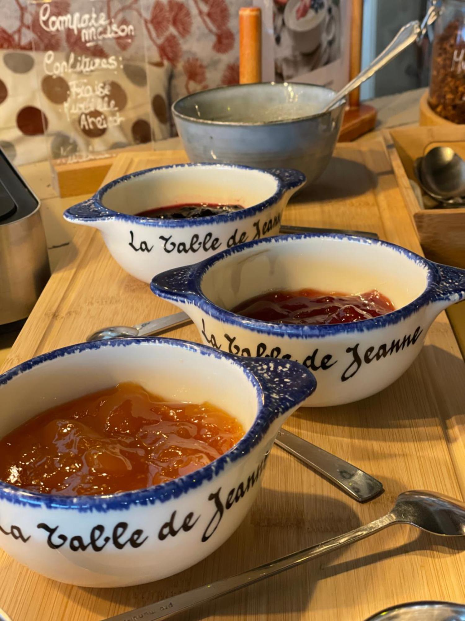 Отель La Table De Jeanne Эрки Экстерьер фото